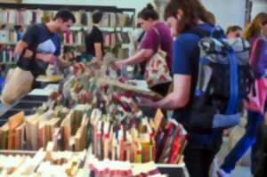 photo Braderie de la bibliothèque