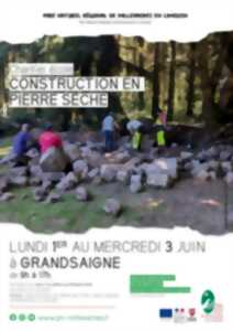 Chantier école de construction en pierre sèche