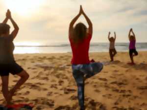 Découverte du yoga sur la plage