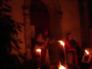25ème Festival Les Soirées Baroques - Visite aux flambeaux de la bastide de Monflanquin avec Janouille