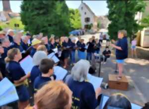 Fêtons ensemble l’arrivée de l’été en chanson