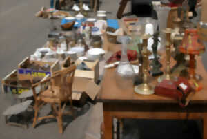 8e vide-greniers de Bourg