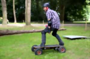 Été actif : Skateboard électrique tout terrain