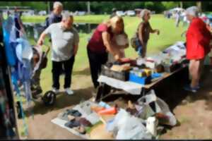 photo Marché aux puces - vide grenier