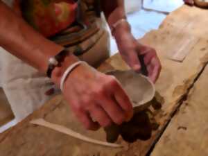 photo ATELIERS D'INITIATION À LA POTERIE