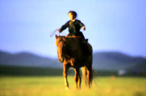 photo Exposition : Chagi, la petite fille et les chevaux des steppes