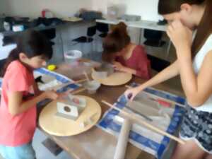 photo Stage de poterie jeunesse : modelage
