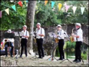 photo Concert Pique-Nique au Pont de l'Isch avec Saxs'Union