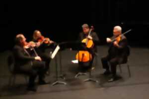 photo Un dimanche au Cloître - Musique Classique - Ensemble Pierre Taconné
