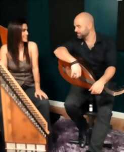 photo Un dimanche au Cloître - Musique Orientale - Derya