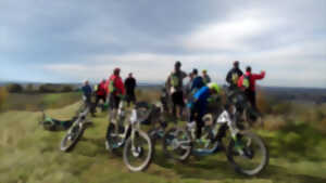 photo SORTIE EN TROTTIN MOUNTAIN TROTTINETTES ELECTRIQUES