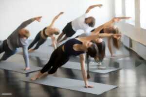 photo Pilates au lac de la forêt, réservation en ligne.