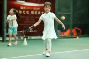 photo Baby tennis (séance découverte + yoga et sons tibétains)