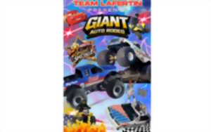 photo Giant auto rodeo