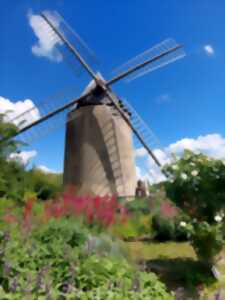 photo VENEZ ENTRER DANS L'HISTOIRE DU VILLAGE ET DE LA FABRICATION DE FARINE AU MOULIN À VENT