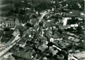 photo Visite guidée - Comment se structure un village-rue sur une route royale