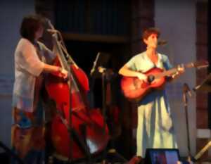 photo LES GUINGUETTES DU LAC