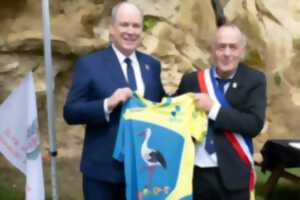 photo Les cyclistes de Barthenay font étape