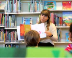 photo Lecture aux enfants sous tente