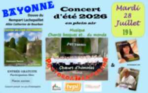 photo Concert d'été en plein air musique et chants basques au Club Pottoroak