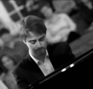 photo Sonate au clair de lune et autres pièces musicales (Beethoven, Chopin, Debussy, Ravel) interprétées par Alexandre Lacombe