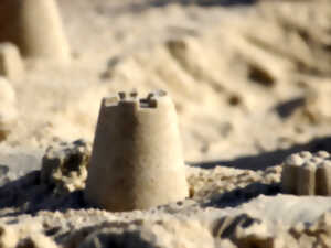 photo Concours de châteaux de sable- Graye-Sur-Mer