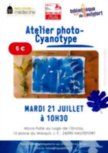 Atelier cyanotype