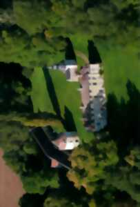 Visite libre du parc et des bâtiments annexes du Château de Vicques