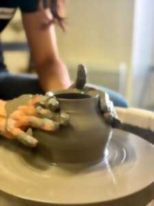 Cours de poterie céramique