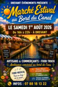 Marché estival au bord du canal