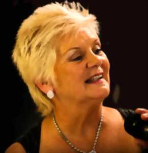 Les Franglais by Château de Gâteaux : Friday night is music night - Jeannie