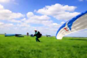 Vols découverte en parapente et deltaplane à Airvault