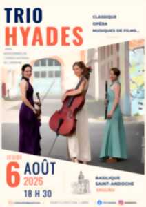 Trio Hyades