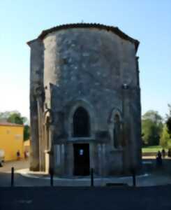 photo Journées Européennes du Patrimoine : Exposition des chasubles de l'église Saint-Hilaire