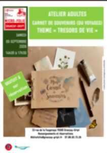 photo Atelier carnet de souvenirs (ou voyages) – thème « Trésors de vie » au musée numérique Micro-Folie à Granzay-Gript