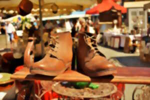 photo Vide-grenier dans les rues fleuries de Mortemart
