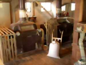 Visite d'un moulin artisanal - Famille HERZOG