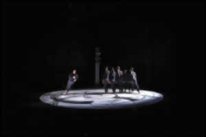 Agora Pôle National Cirque - Crossing / Studio 8 - Hadi Nahleh