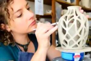 photo Visite-atelier adultes - Vase à double paroi - avec Inès Gil, céramiste