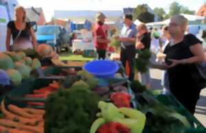 Petit marché hebdomadaire du vendredi