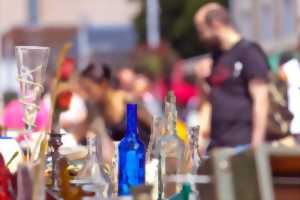 photo Vide grenier brocante