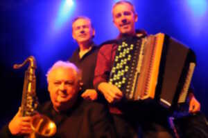 photo Les Mardis de l'été à Figeac :  Bien Reprenons, (Théâtre & Musique) Du Muerto Coco