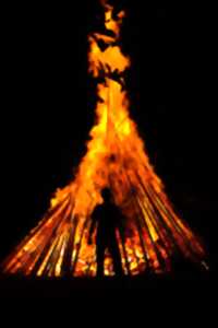 photo Feu de la Saint-Jean à Lacapelle-Cabanac